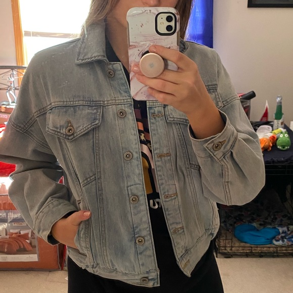 Denim jacket - Picture 2 of 7